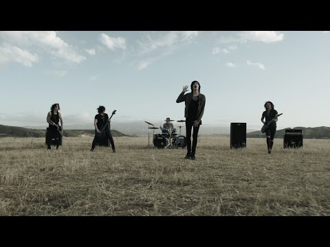 ASKING ALEXANDRIA - Here I Am (Official Music Video)